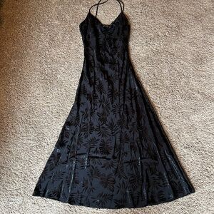 Elegant Black Maxi Dress